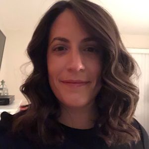 Meet your Posher, Daniela